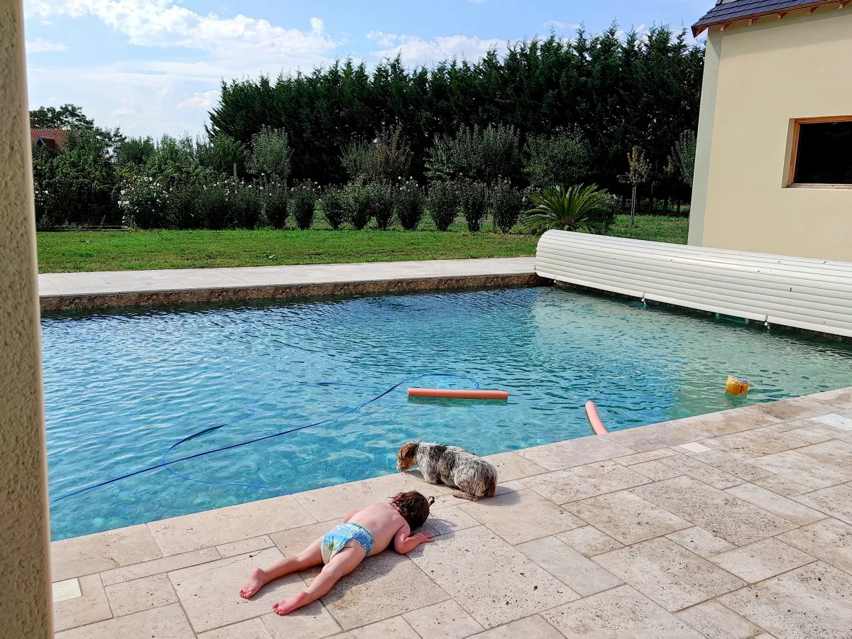Child enjoying the poolside